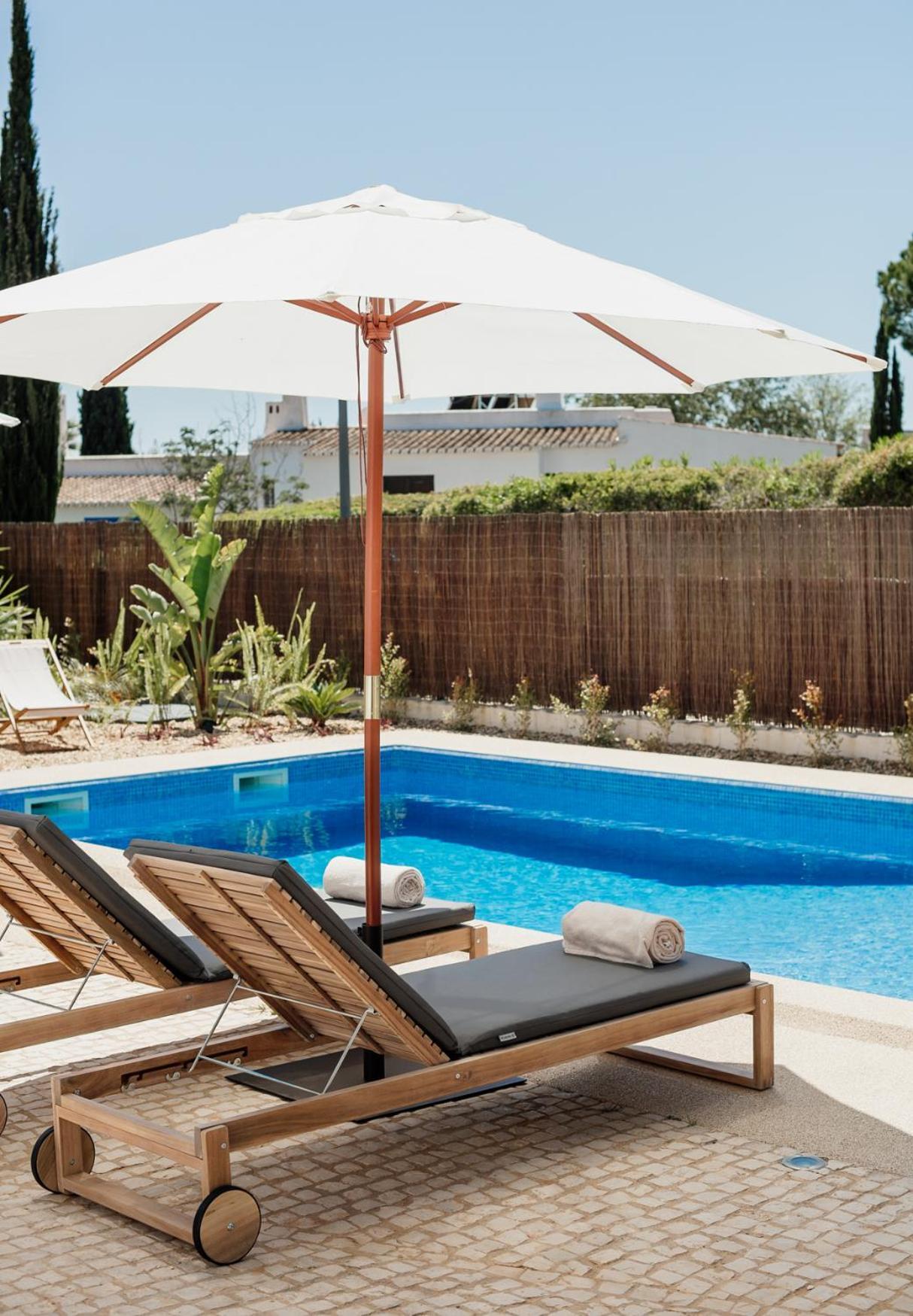 The Carobs Villas การ์วอยโร ภายนอก รูปภาพ